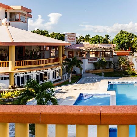 Hotel Capital O Oxtankah,Chetumal Bay Calderitas Exteriér fotografie