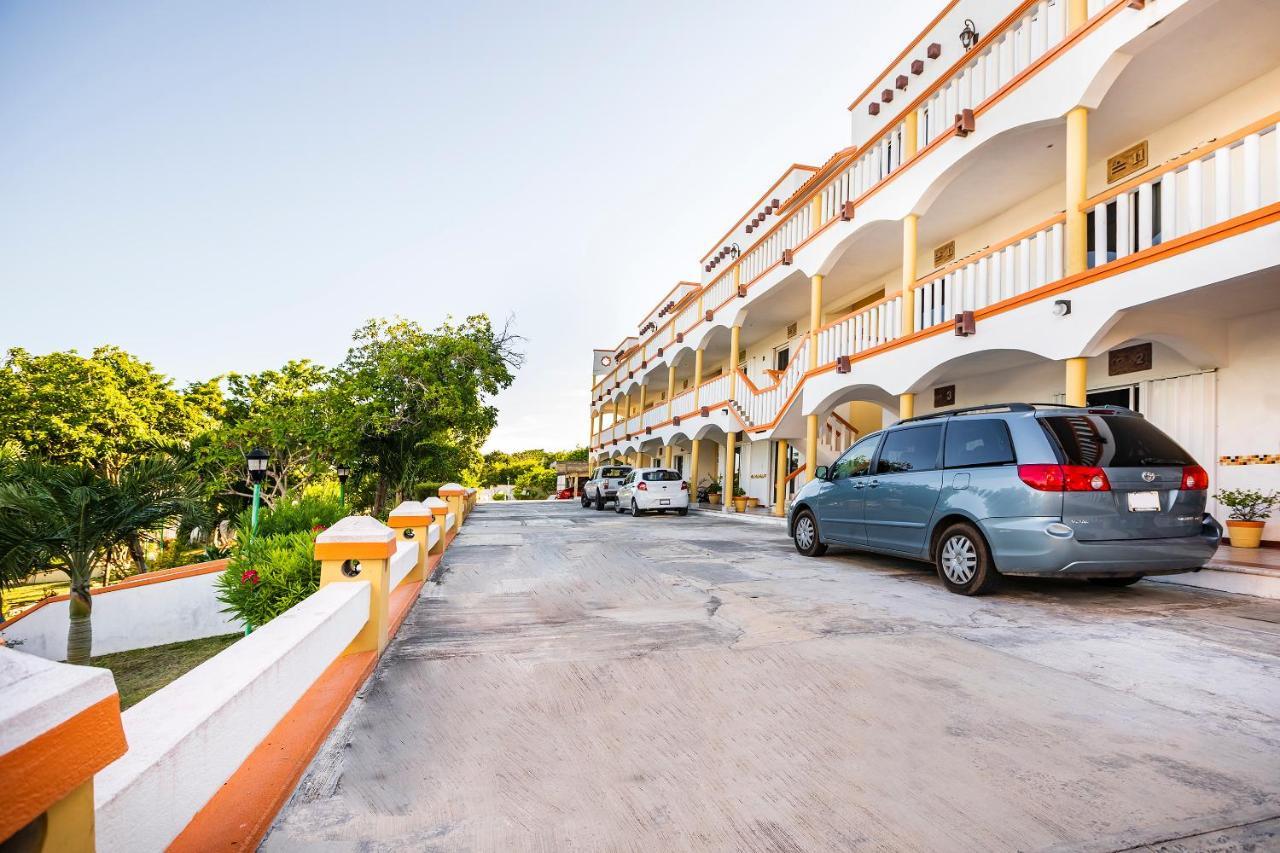 Hotel Capital O Oxtankah,Chetumal Bay Calderitas Exteriér fotografie